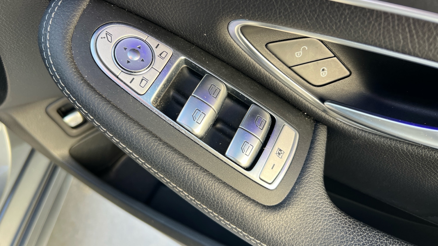 Used Mercedes-Benz C Class 2019 for sale - 76707137: Photo 41