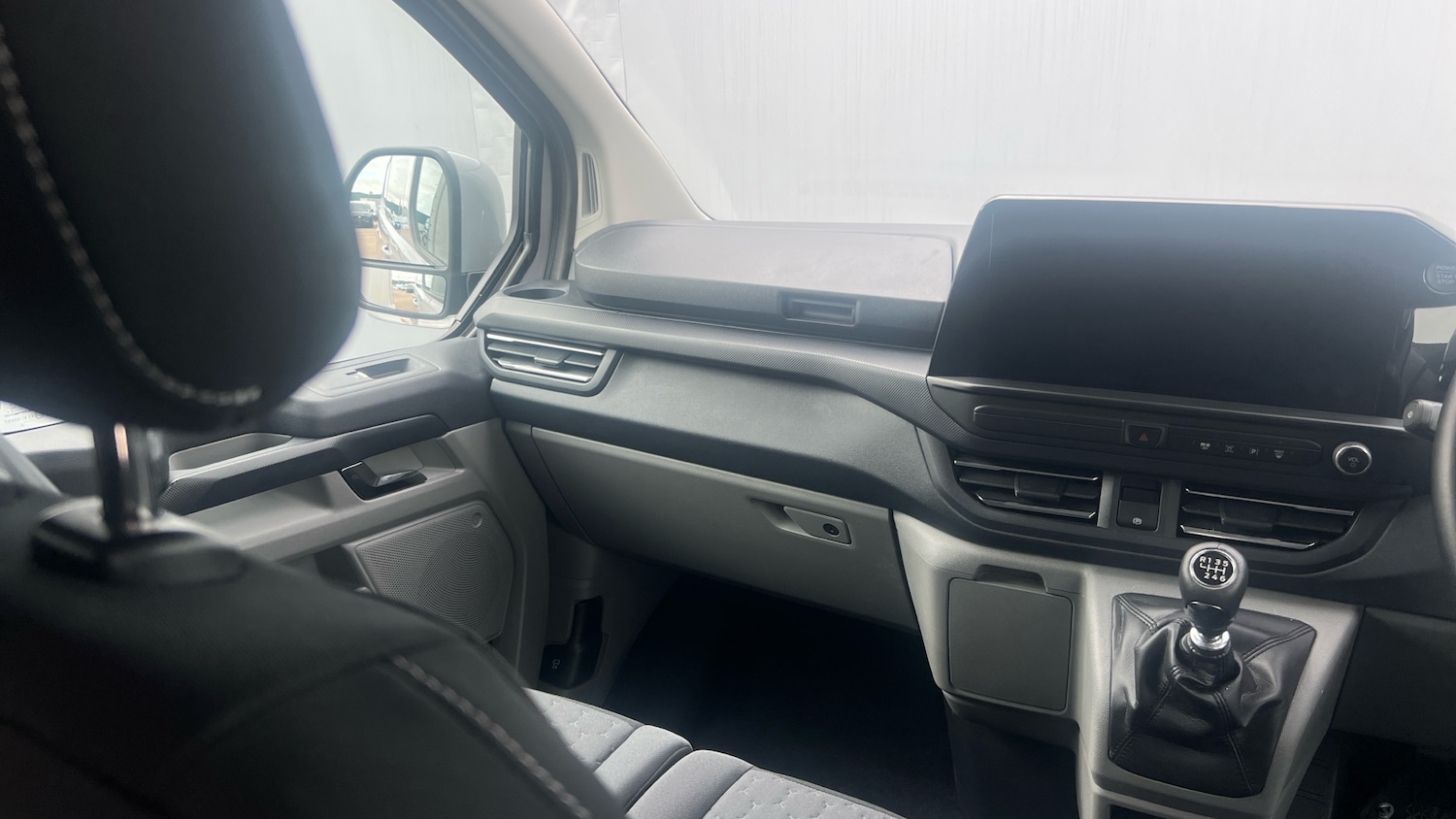 Used Ford Transit Custom 2025 for sale - 76777941: Photo 14