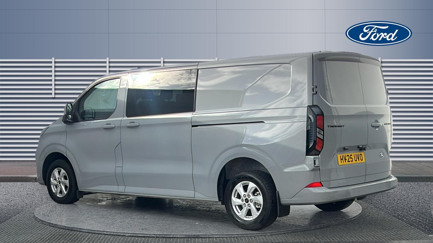 Used Ford Transit Custom 2025 for sale - 76777941: Photo 2