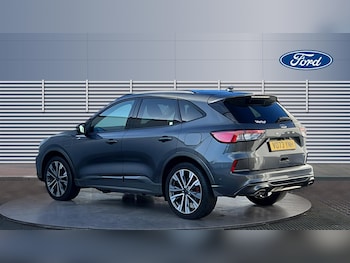 Used Ford Kuga 2023 for sale - 77432518: Photo