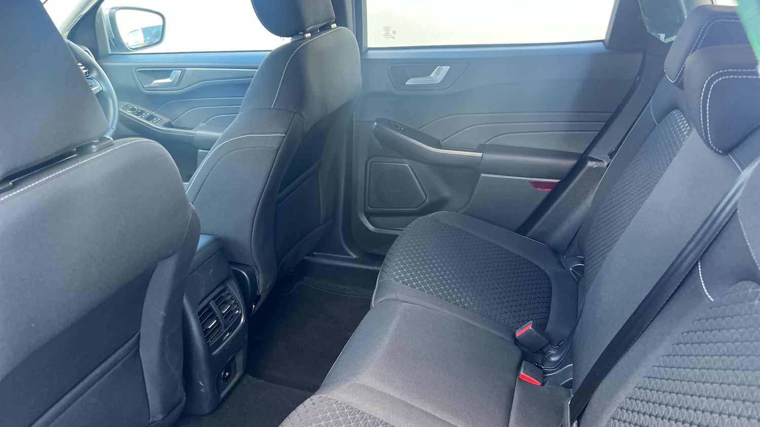 Used Ford Kuga 2025 for sale - 76922347: Photo 16