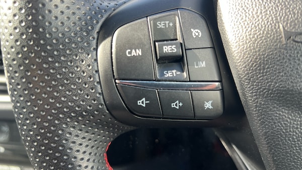 Used Ford Puma 2021 for sale - 76077079: Photo 33