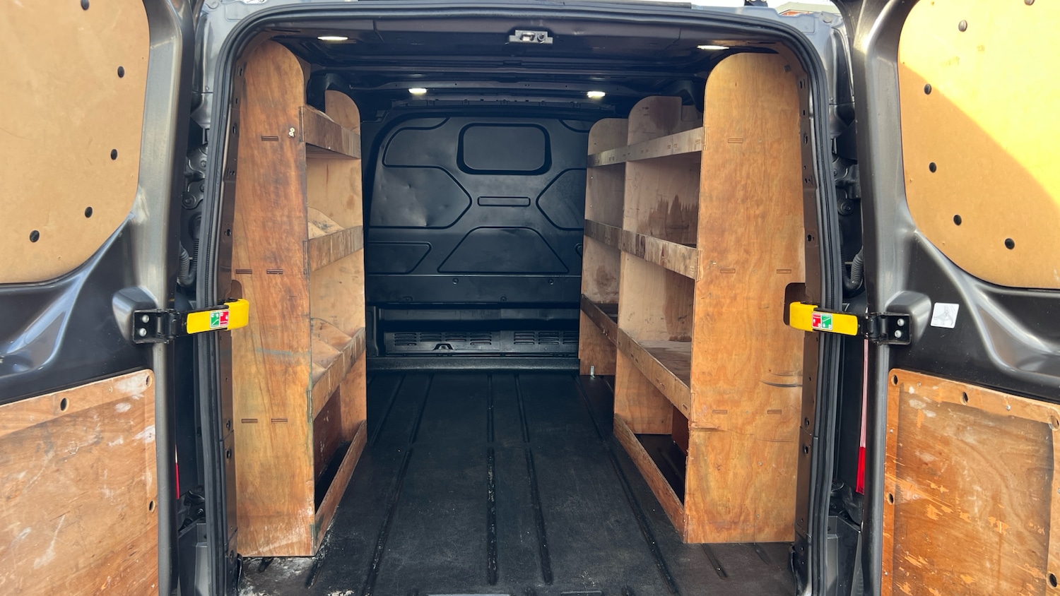 Used Ford Transit Custom 2021 for sale - 76968329: Photo 4