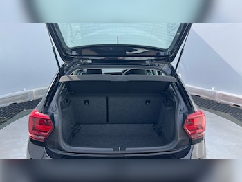Used Volkswagen Polo 2019 for sale - 76104662: Photo 4