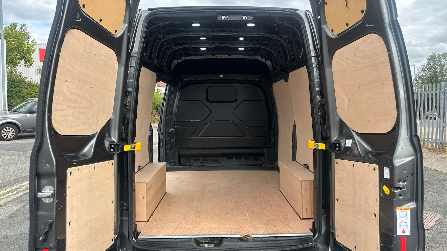 Used Ford Transit Custom 2020 for sale - 76391634: Photo 12