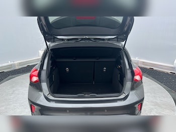 Used Ford Focus 2020 for sale - 75715541: Photo
