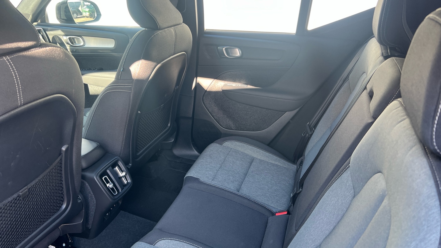 Used Volvo XC40 2022 for sale - 76363249: Photo 16