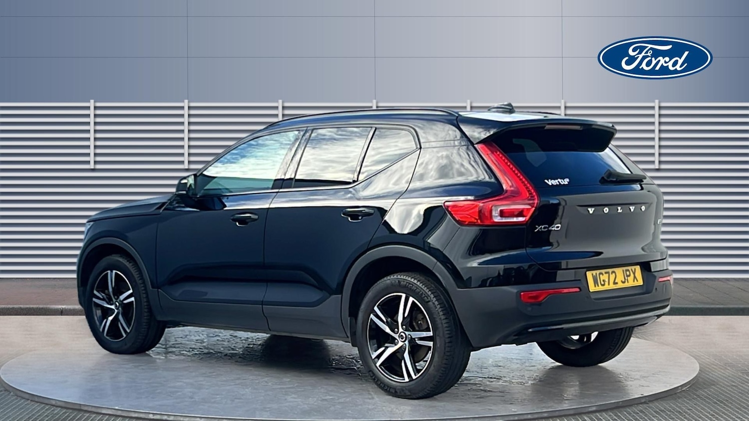 Used Volvo XC40 2022 for sale - 76363249: Photo 2