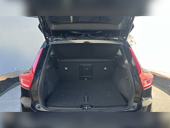 Used Volvo XC40 2022 for sale - 76363249: Photo
