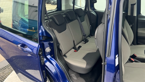 Used Ford Tourneo Courier 2019 for sale - 76231616: Photo 34