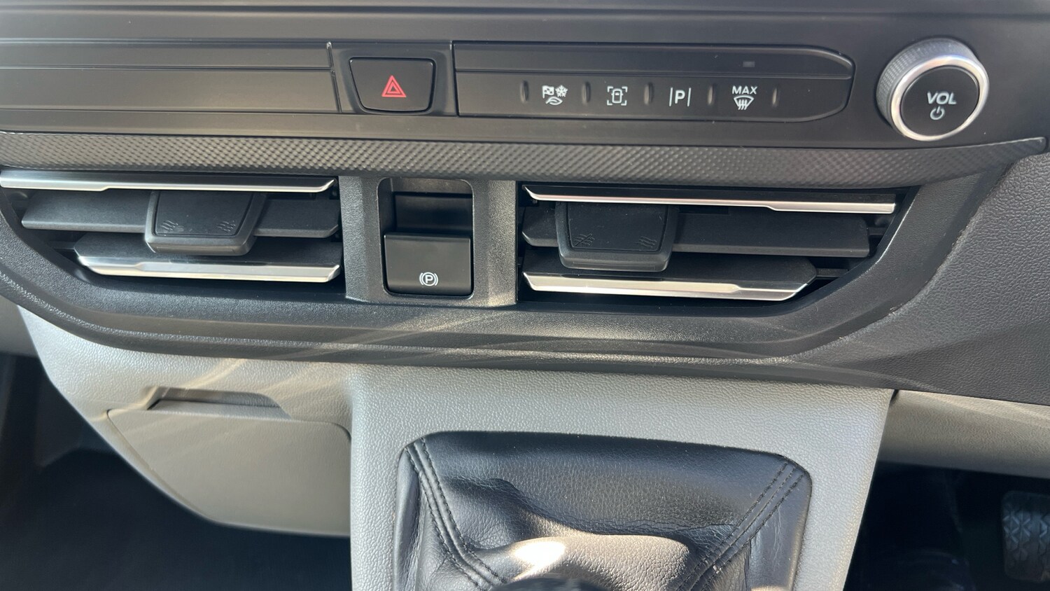 Used Ford Transit Custom 2024 for sale - 76088470: Photo 29