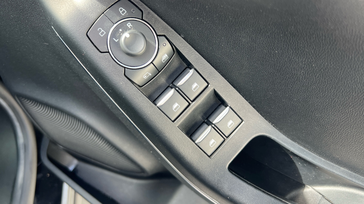 Used Ford Puma 2023 for sale - 78066630: Photo 40