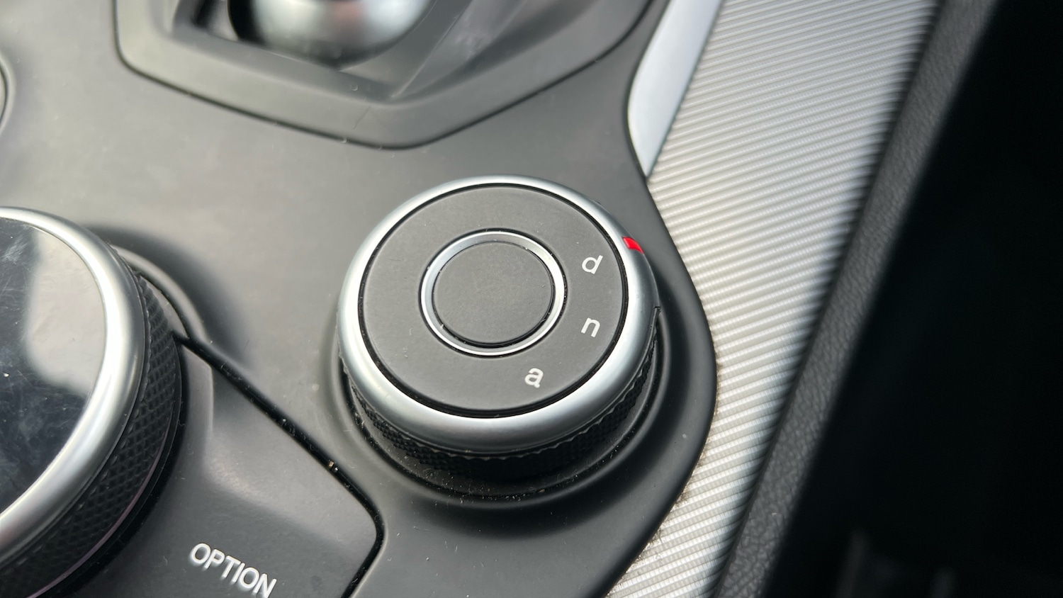 Used Alfa Romeo Stelvio 2018 for sale - 77069573: Photo 24