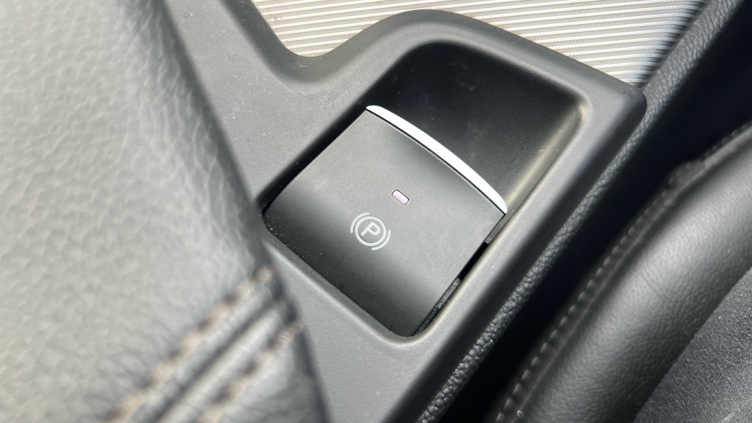 Used Alfa Romeo Stelvio 2018 for sale - 77069573: Photo 35