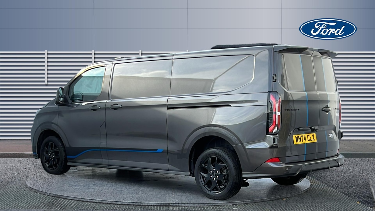 Used Ford Transit Custom 2024 for sale - 76493794: Photo 2