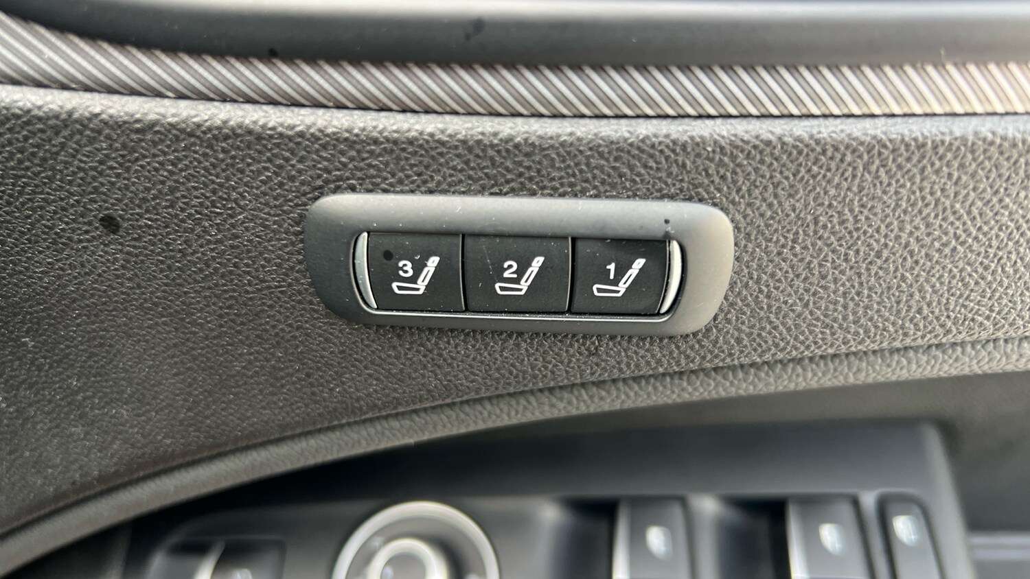 Used Alfa Romeo Stelvio 2018 for sale - 77663351: Photo 46