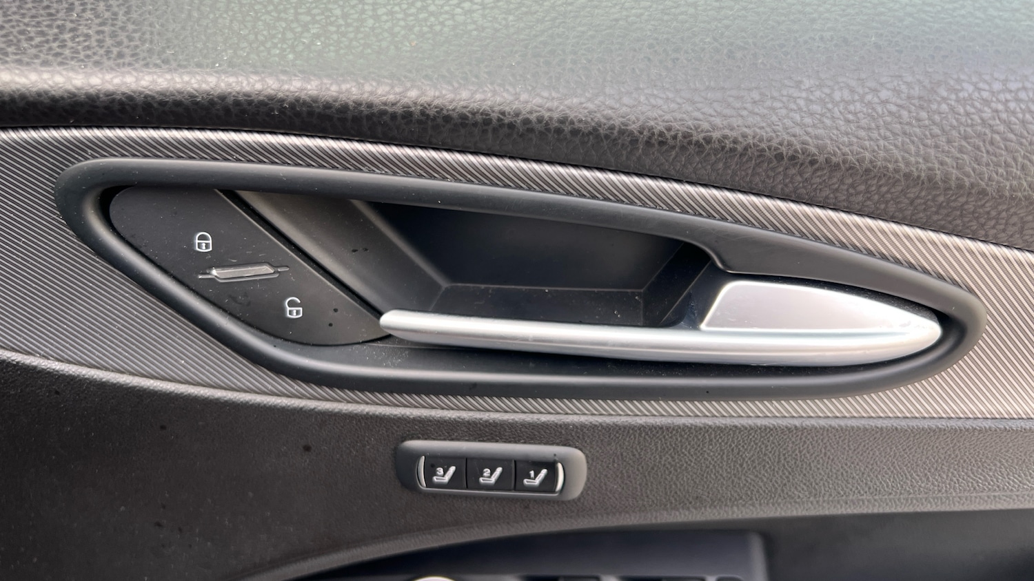 Used Alfa Romeo Stelvio 2018 for sale - 77663351: Photo 47