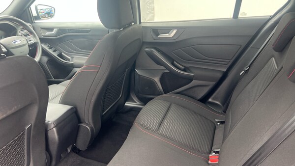 Used Ford Focus 2023 for sale - 76219623: Photo 16