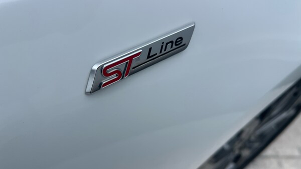 Used Ford Focus 2023 for sale - 76219623: Photo 43