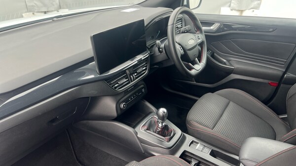Used Ford Focus 2023 for sale - 76219623: Photo 9
