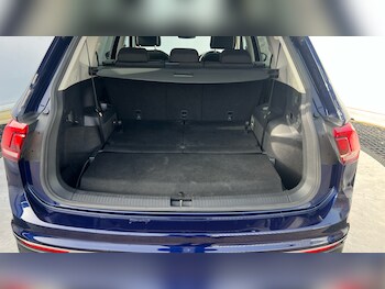 Used Volkswagen Tiguan Allspace 2023 for sale - 77760463: Photo