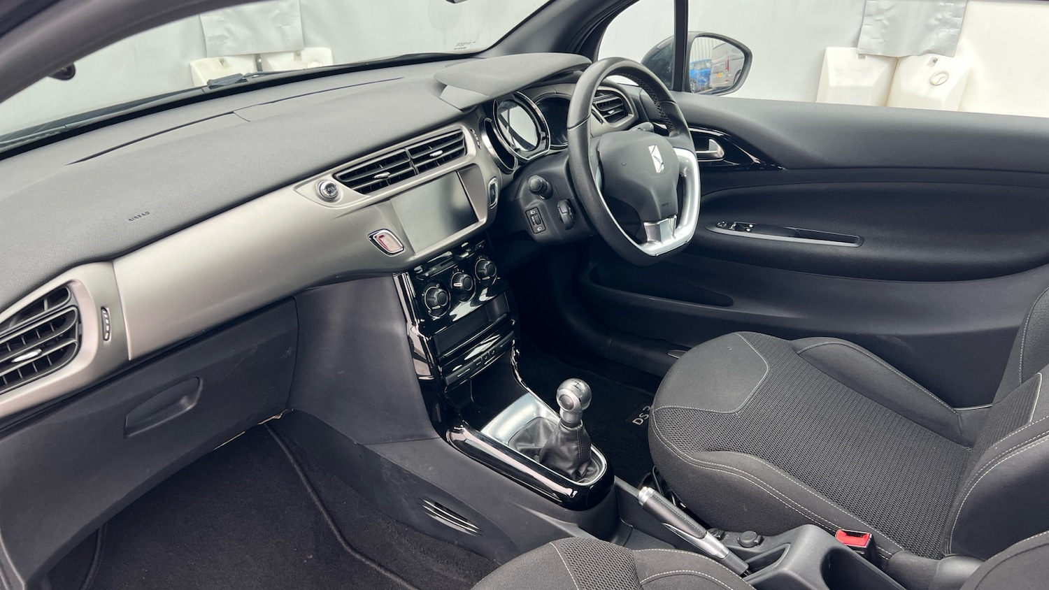 Used DS Automobiles DS 3 2016 for sale - 77324379: Photo 9