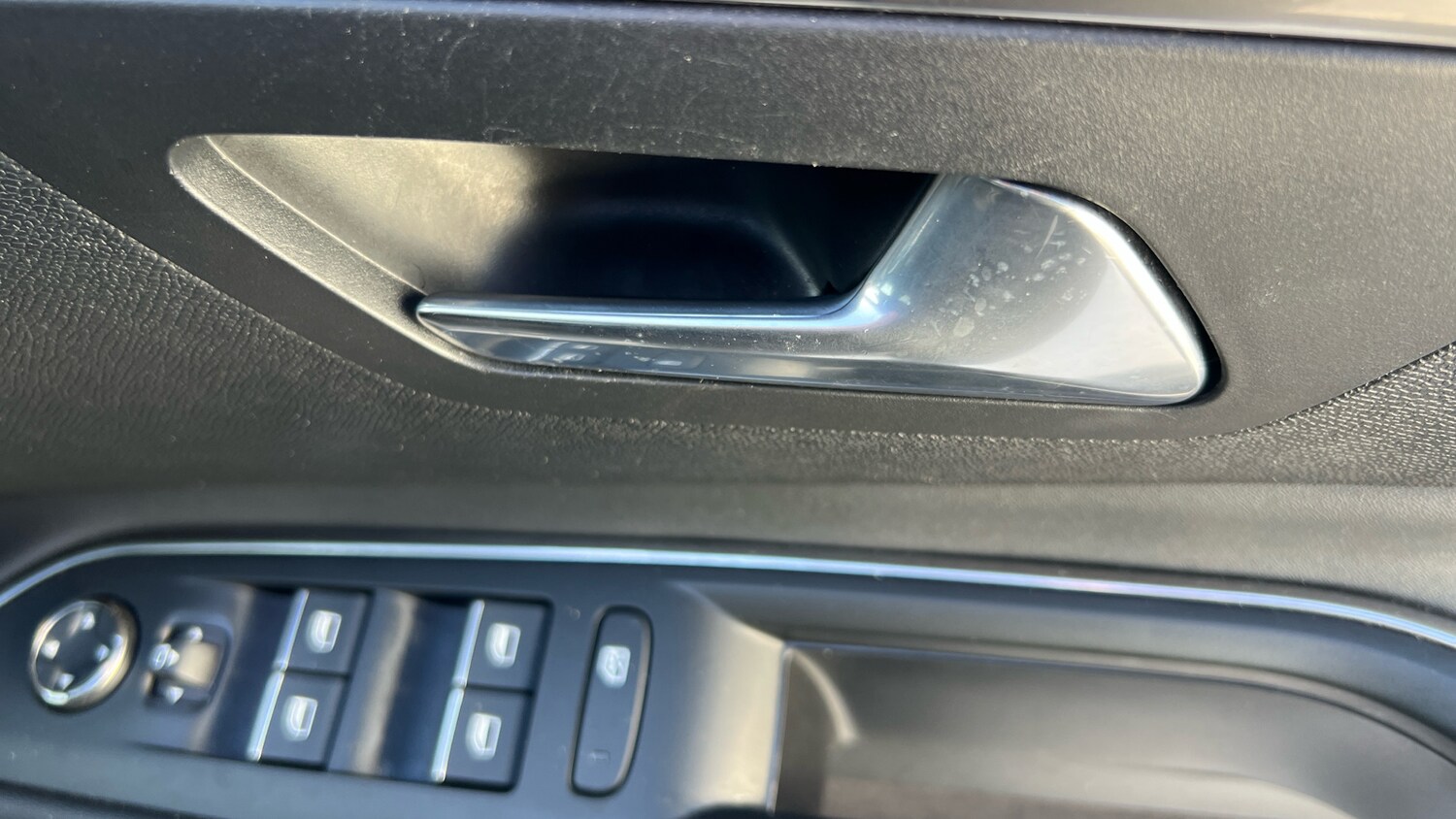 Used Peugeot 5008 2023 for sale - 76777943: Photo 38