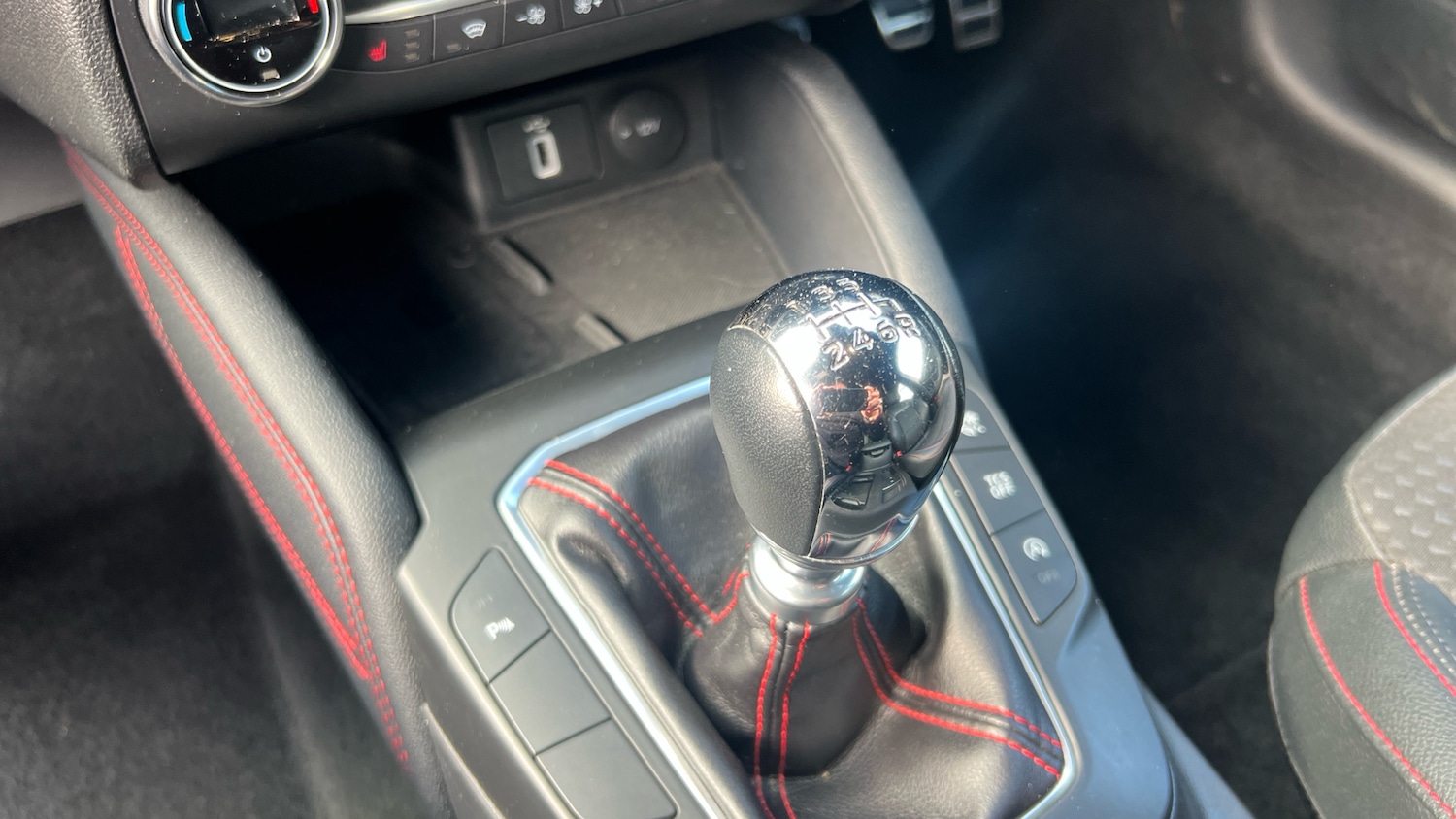 Used Ford Focus 2021 for sale - 76330340: Photo 13