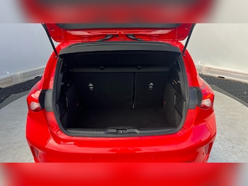 Used Ford Focus 2021 for sale - 76330340: Photo 4