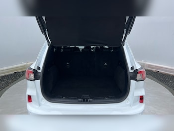 Used Ford Kuga 2022 for sale - 78239953: Photo