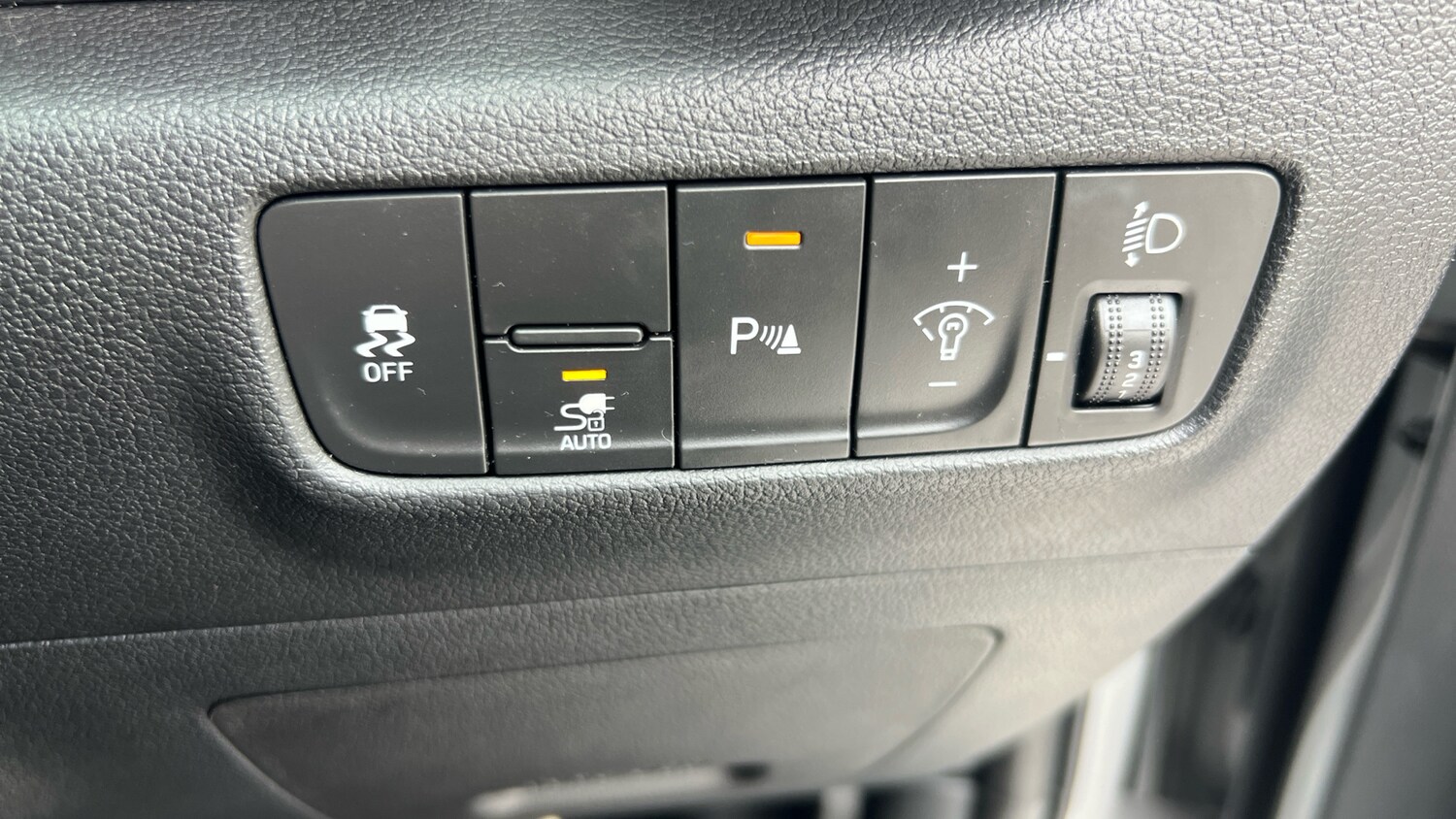 Used Hyundai KONA 2023 for sale - 78166131: Photo 36