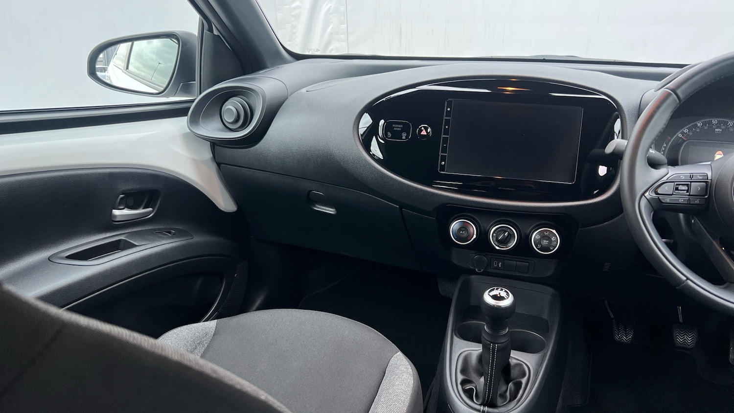 Used Toyota Aygo X 2024 for sale - 77262188: Photo 14