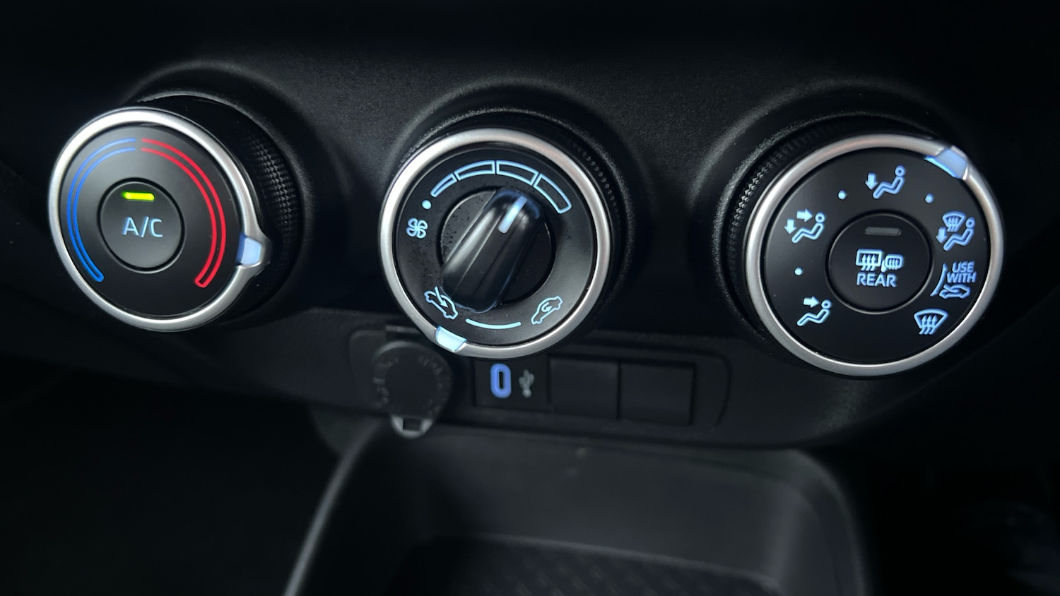 Used Toyota Aygo X 2024 for sale - 77262188: Photo 26