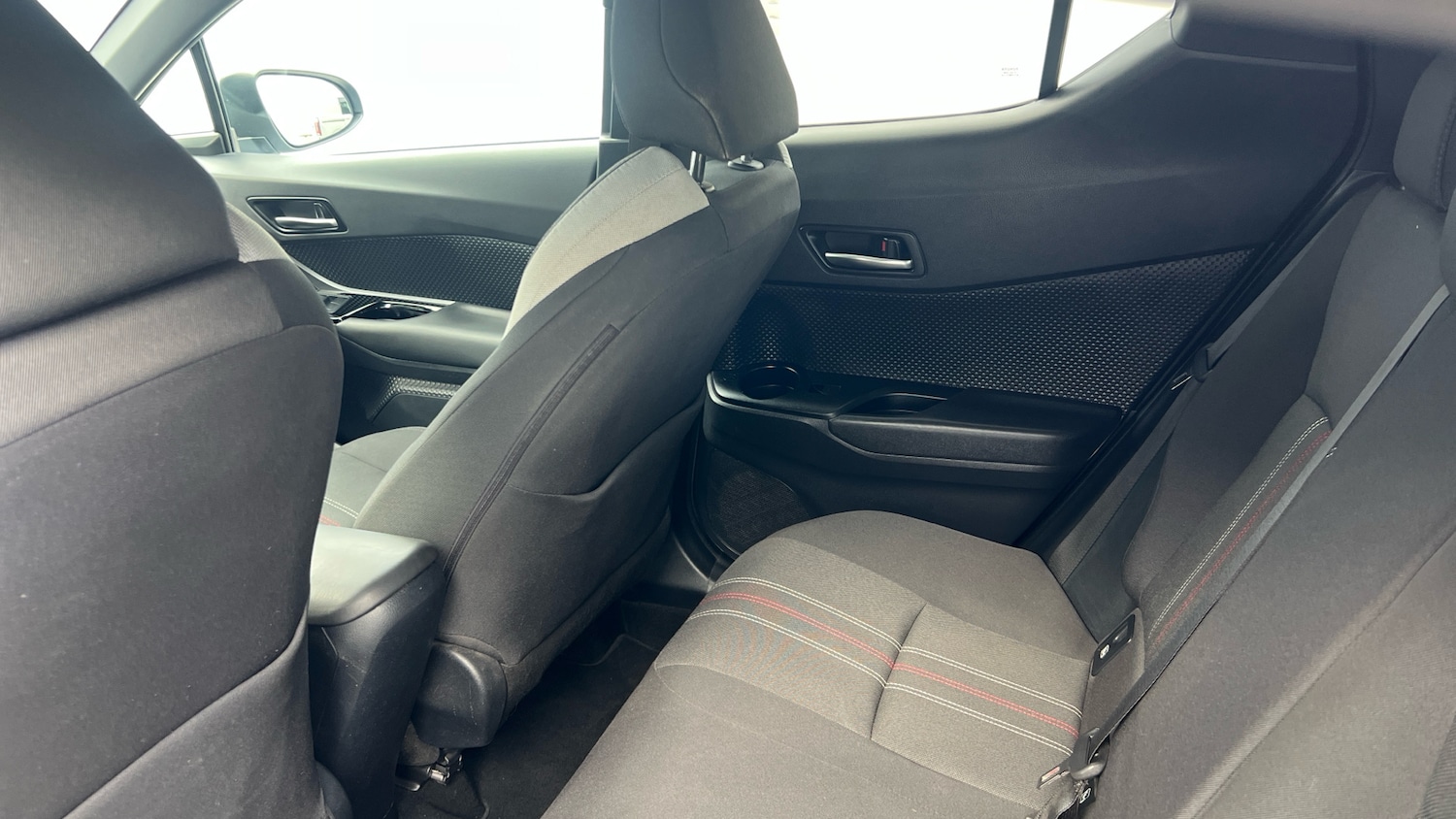 Used Toyota C-HR 2022 for sale - 76082361: Photo 16