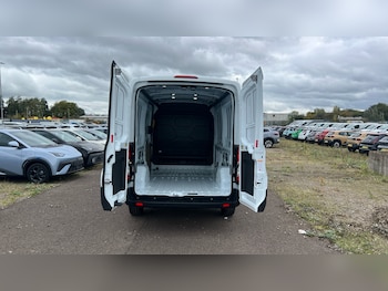 Used Ford Transit 2025 for sale - 76298888: Photo 3
