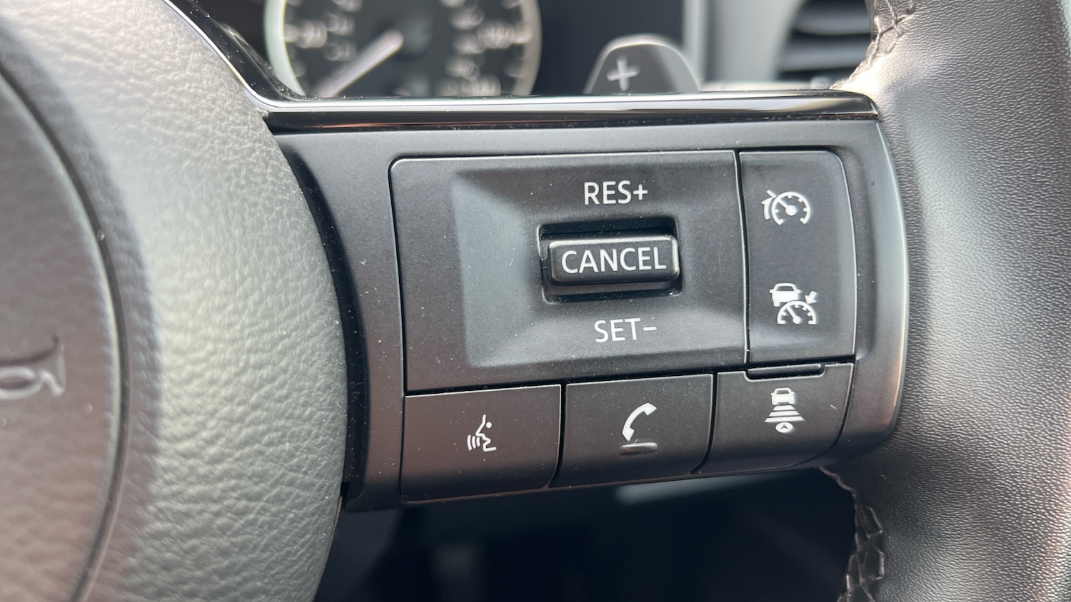 Used Nissan Qashqai 2023 for sale - 77965635: Photo 33