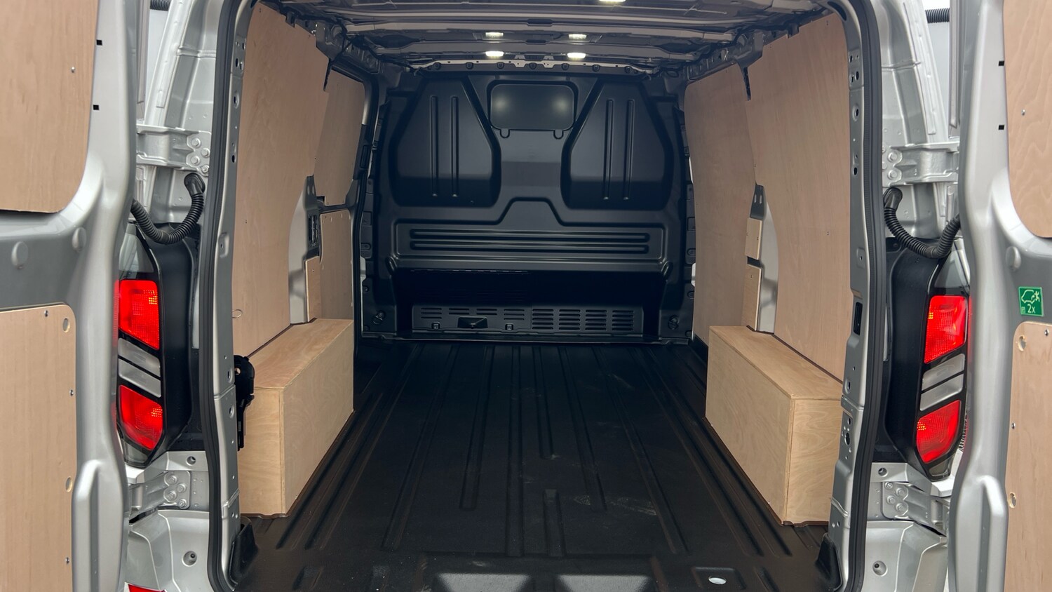 Used Ford Transit Custom 2025 for sale - 76263717: Photo 4