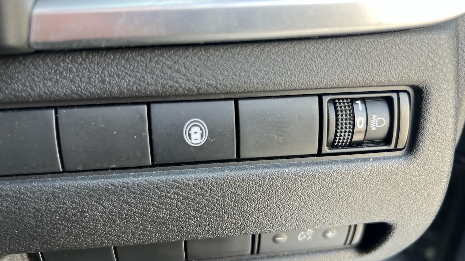 Used Nissan X-Trail 2024 for sale - 77997483: Photo 37