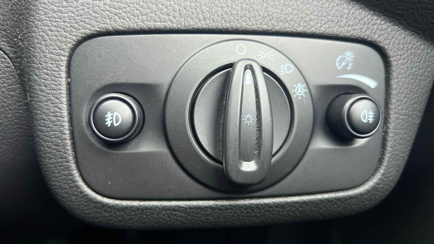 Used Ford Kuga 2019 for sale - 77516362: Photo 38