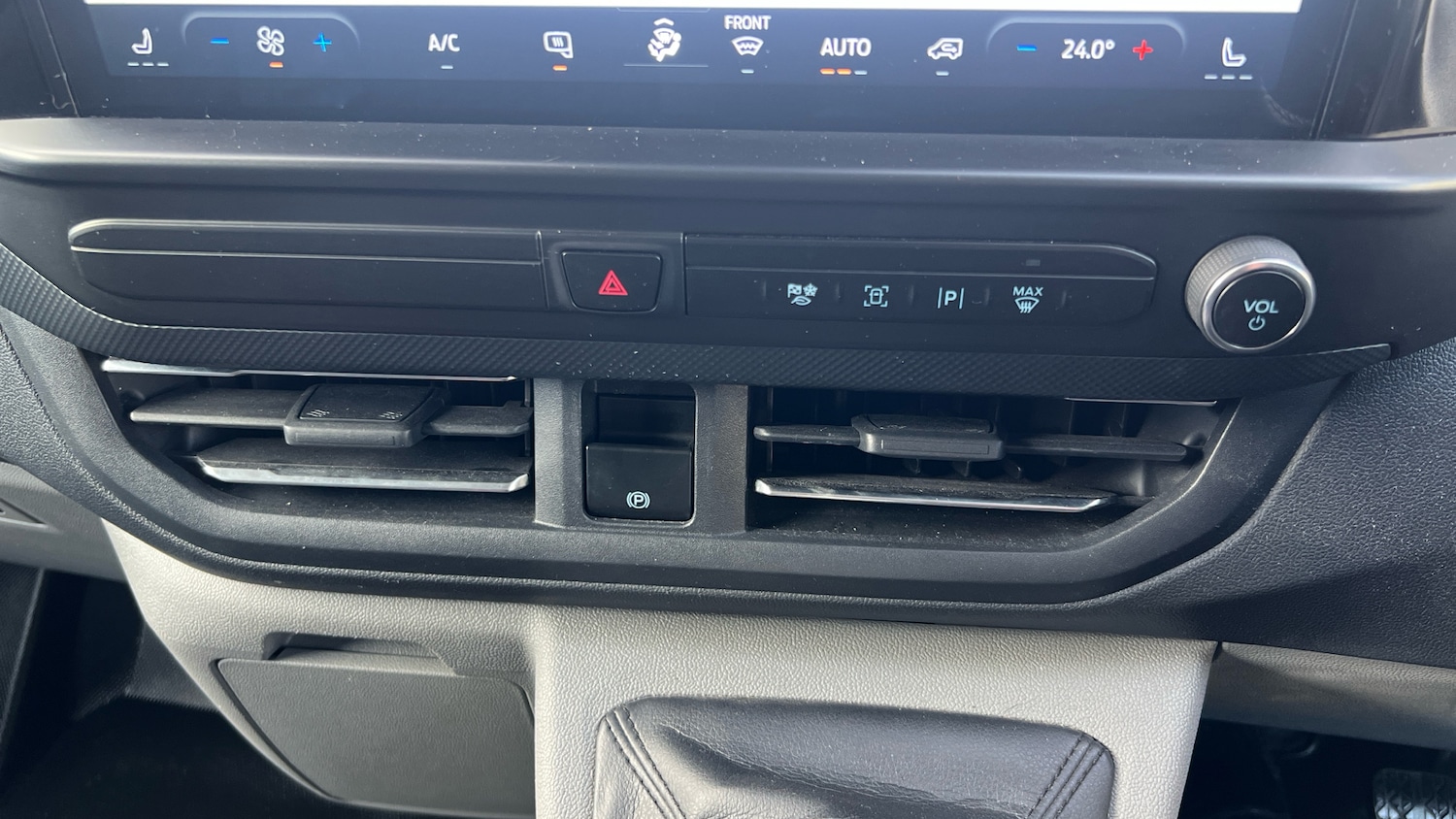 Used Ford Transit Custom 2024 for sale - 77023336: Photo 28