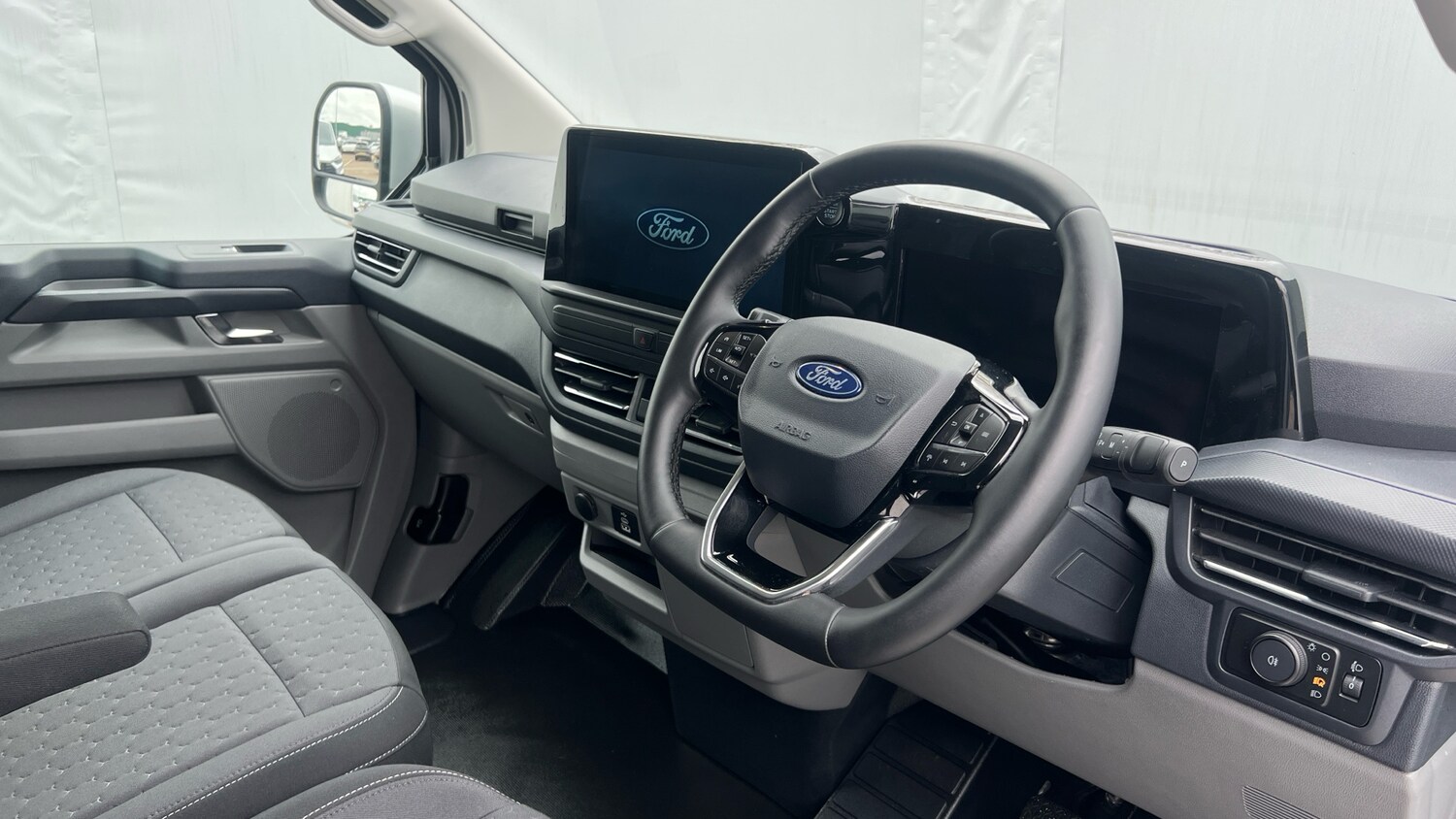 Used Ford Transit Custom 2025 for sale - 78093328: Photo 11