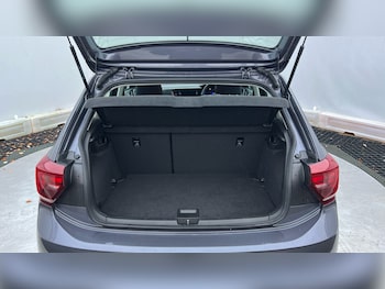 Used Volkswagen Polo 2023 for sale - 76979315: Photo