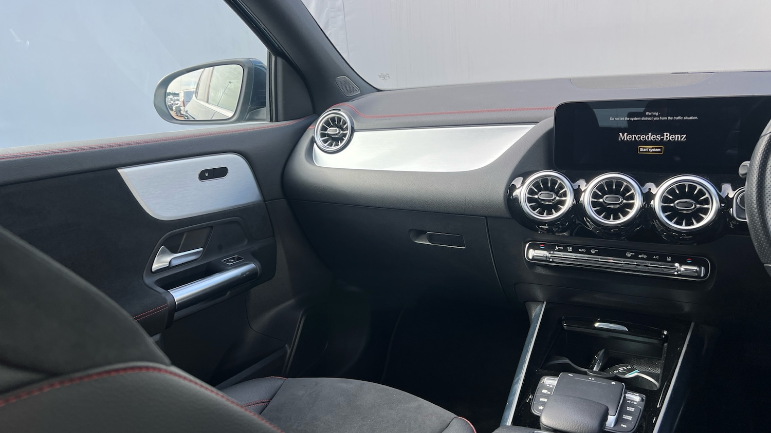 Used Mercedes-Benz EQA 2022 for sale - 76045902: Photo 14