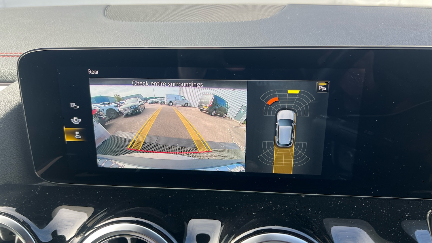 Used Mercedes-Benz EQA 2022 for sale - 76045902: Photo 25
