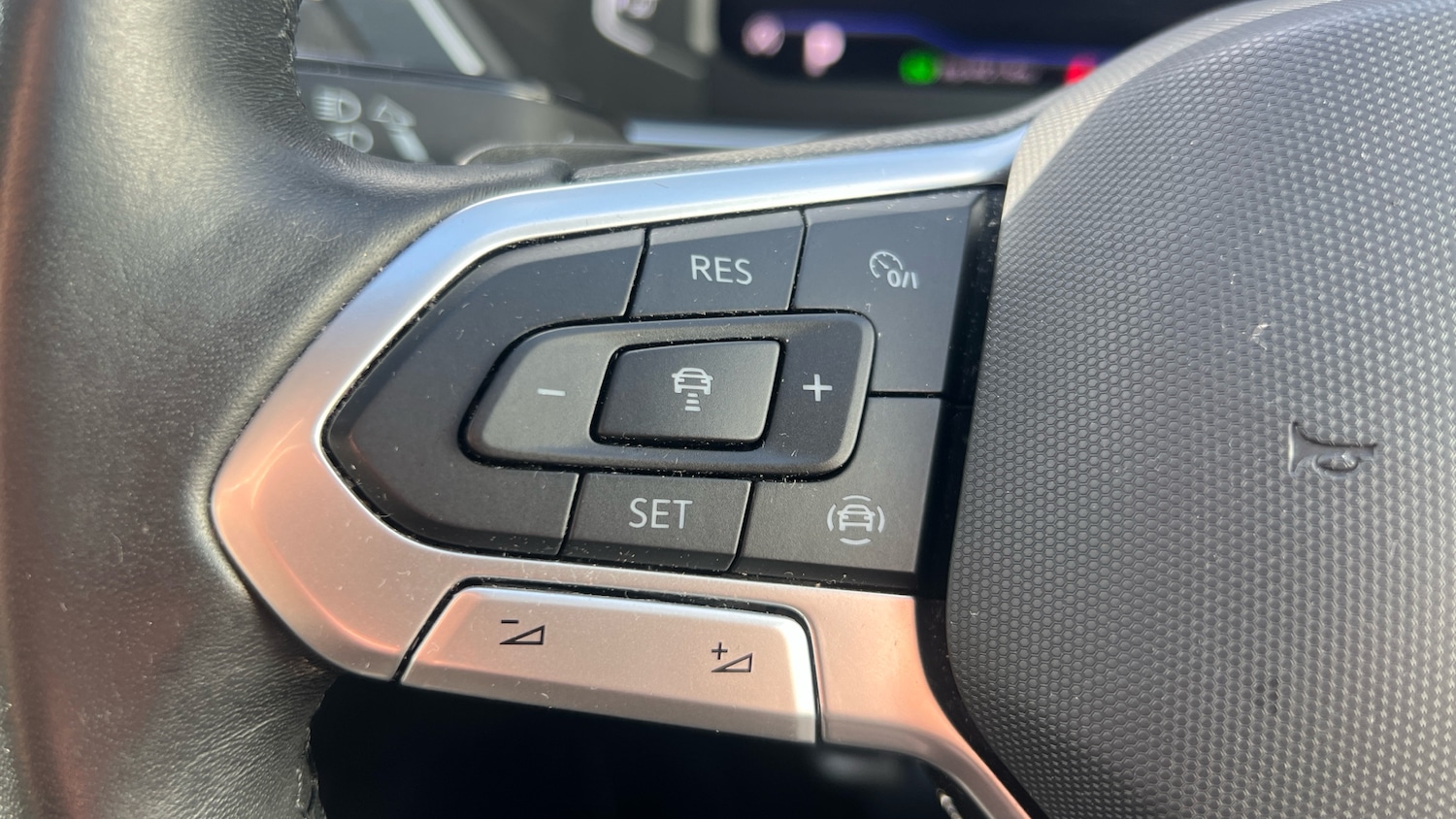 Used Volkswagen Tiguan 2022 for sale - 76366238: Photo 37