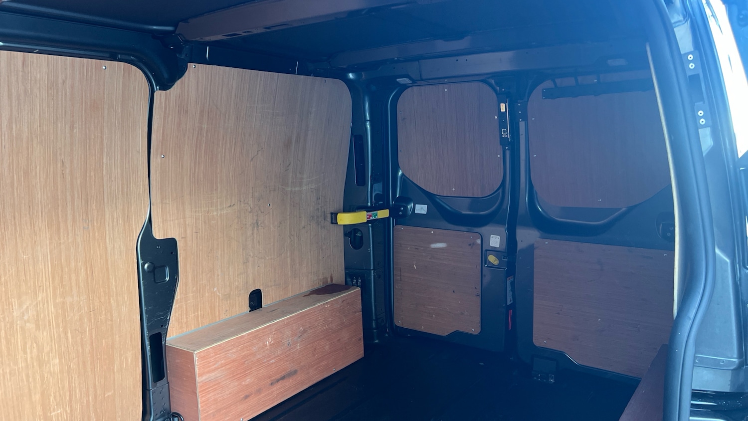 Used Ford Transit Custom 2021 for sale - 76931557: Photo 16