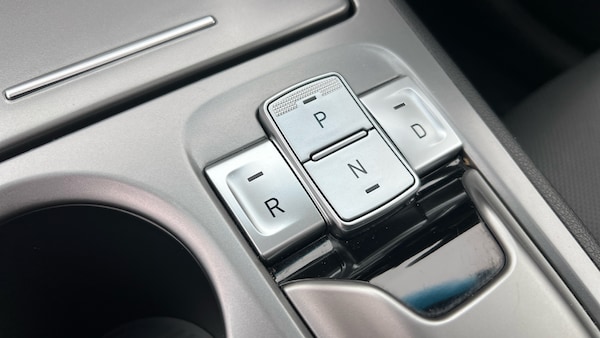 Used Hyundai KONA 2022 for sale - 76272361: Photo 13