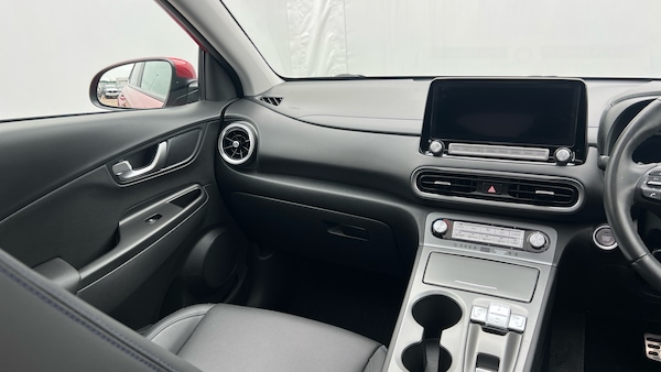 Used Hyundai KONA 2022 for sale - 76272361: Photo 14