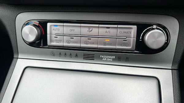 Used Hyundai KONA 2022 for sale - 76272361: Photo 27
