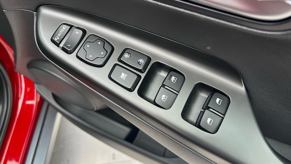 Used Hyundai KONA 2022 for sale - 76272361: Photo 43